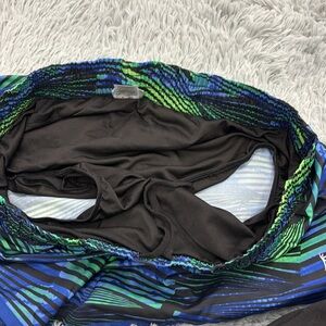 Danskin Now Lined Striped Blue Black and Green Athletic Shorts Women’s L (12-14)